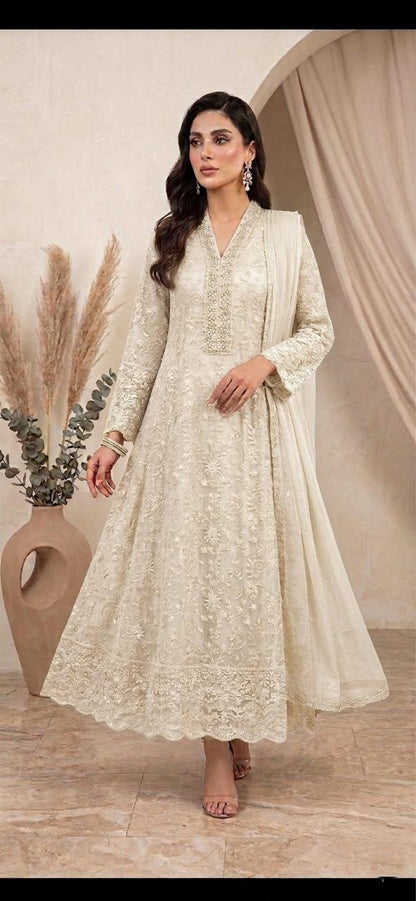 Luxury Chiffon Embroidered Maxi Dress 3 Piece Formal Wear for Women